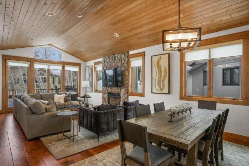 Steamboat Springs House | Air Conditioning & Heated Garage, Walking Distance to Steamboat Resort, Single Family Home