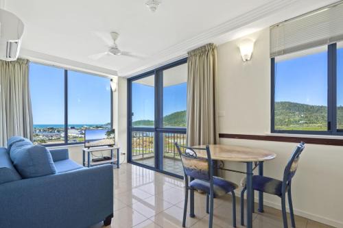 Airlie Beach Apartment | ☆Airliedise☆NO hills☆5min walk 2 Port of Airlie/Ferry terminal☆WiFi☆Netflix