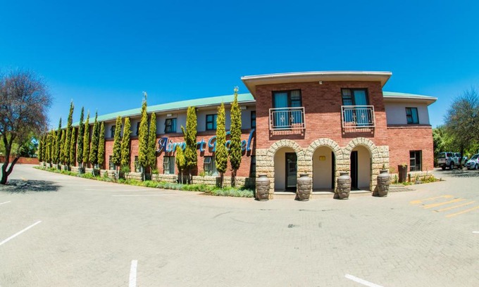 Kimberley Hotel | Airport Hotel