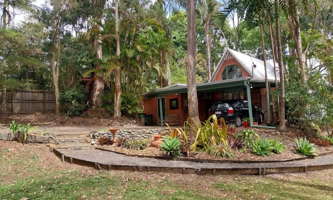 Maleny House | ALBA the Scottish Cottage Maleny Walk everywhere