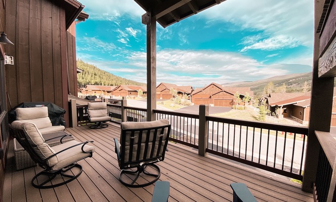 Keystone Apartment | Alders 854 Independence Rd