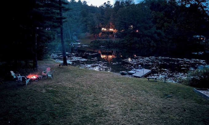 Ludlow Cabin | All-Season Lake Pauline Retreat, 2 mi to Okemo