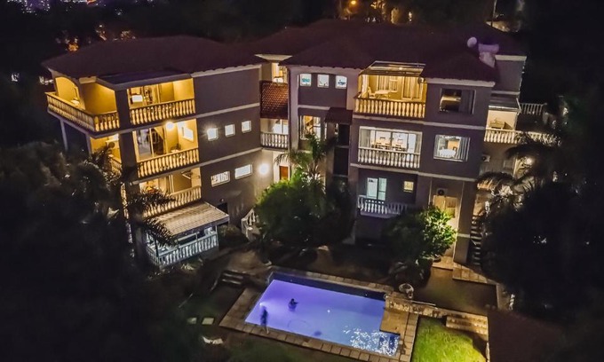Moreleta Park Bed & Breakfast | All Seasons Boutique Hotel - Own Water - Own Electricity