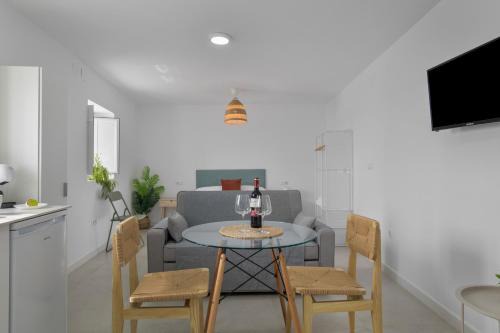 Alcala de los Gazules Apartment | Almazen Alojamiento Rural