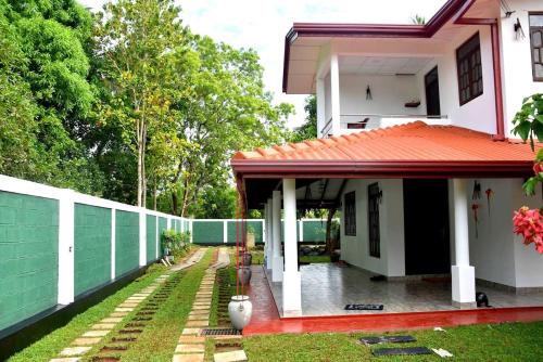 Mihintale House | aloka resort