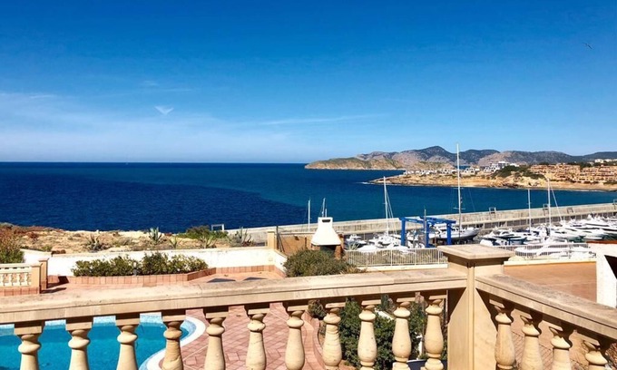 El Toro House | Amazing First Line Seaview Villa in Port Adriano