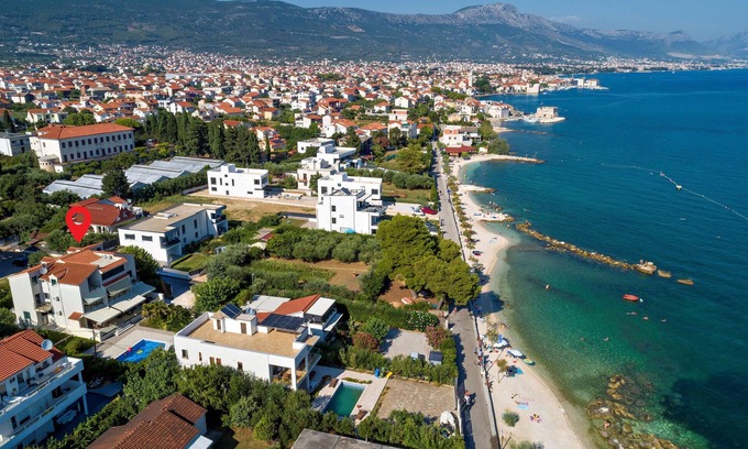Kastel Stafilic House | Amazing home in Kastel Stafilic