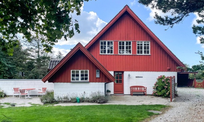 Ristinge House | Amazing home in Humble with sauna