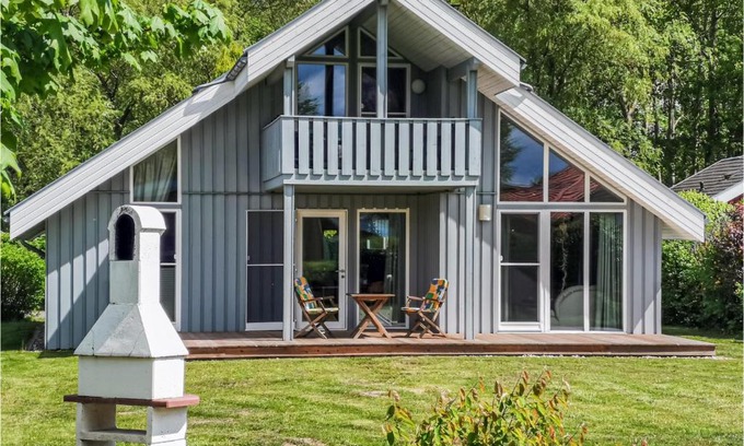 Muritz House | Amazing Home In Rechlin With Kitchen