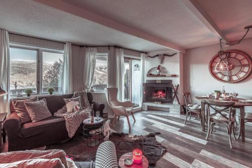 Mont-Tremblant House | Amazing Lakemountain View 5min To Tremblant 491