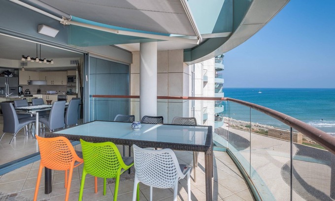 Herzliya Pituach Apartment | Amazing Residence on the Beach next the RITZ Hotel