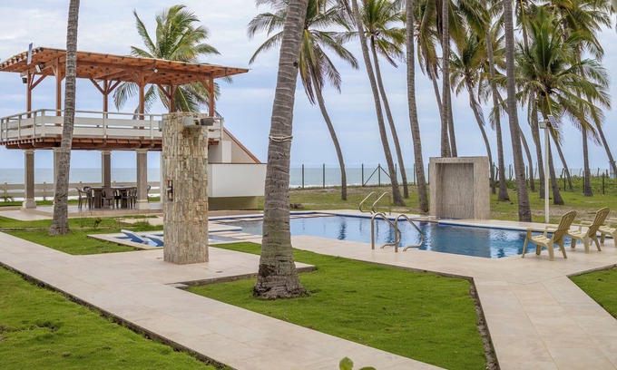 San Luis Talpa House | Amazing Rustic Beachfront House with A/C and full amenities @Amatecampo