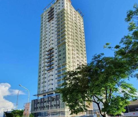 North Reclamation Area Apartment | Amazing Skyline View