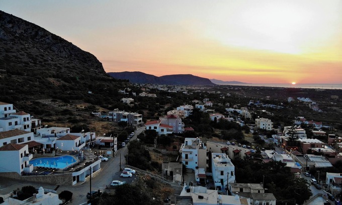 Piskopiano Apartment | Amazones Village Suites