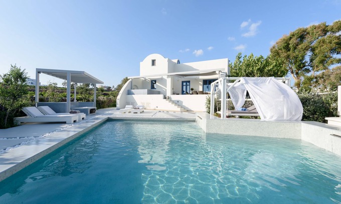 Megalochori Villa | Ambeli luxury villa