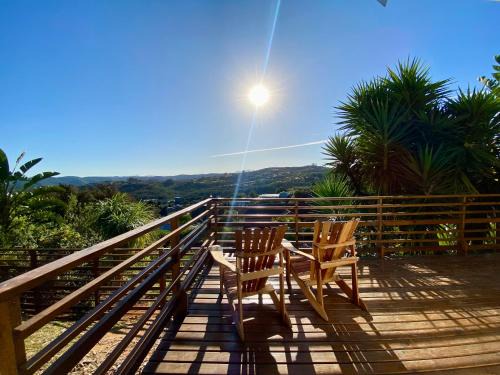 Paradise House | Amber Valley View Loft