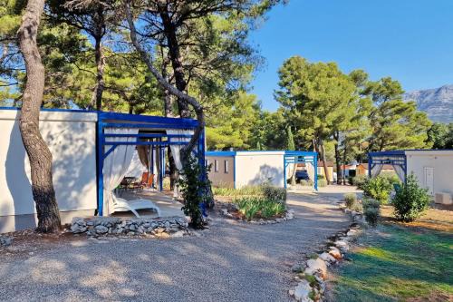 Cove Tri Zala (Zrnovo) Resort | Aminess Planet Camping Port9 Holiday Homes
