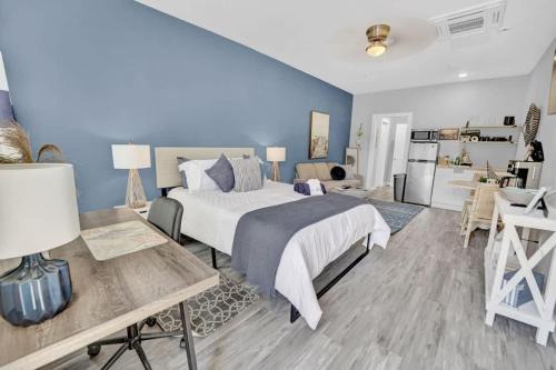 Fort Walton Beach Apartment | Anchor Ahoy Beach Getaway - Unit 6