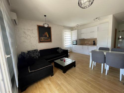 Podmaine Apartment | Anja Lux Apartman