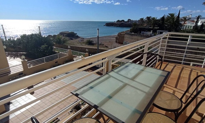 Vinaros Apartment | APART FRONT SEA WITH POOL 10 M. BEACH 4 PERS.