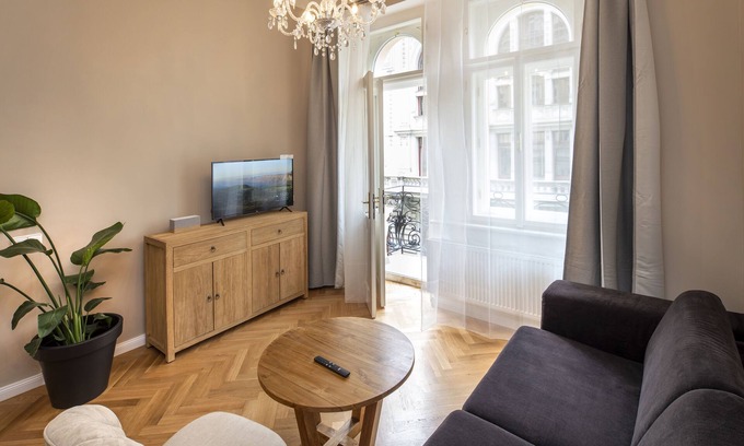 Andel Apartment | Apart Hotel Zborovska