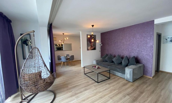 Mamaia-Sat Apartment | Apartament Ella T8