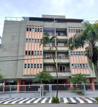 Vila Julia Apartment | Apartamento 500M da Praia Enseada, Guarujá