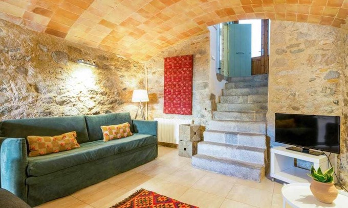 Barri Vell Apartment | Apartamento Baños Arabes con jardín