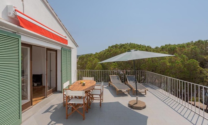 Calella de Palafrugell Apartment | Apartamentos CASA MAREA Calella Palafrugell con Parking