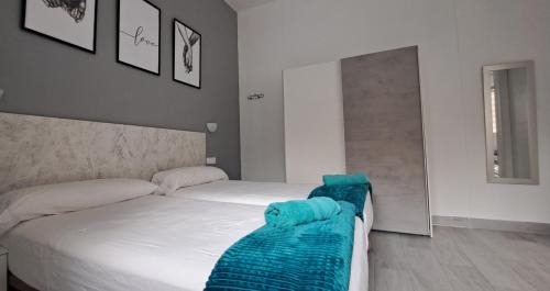 Jardin de la Abadia Apartment | Apartamento La Loperana