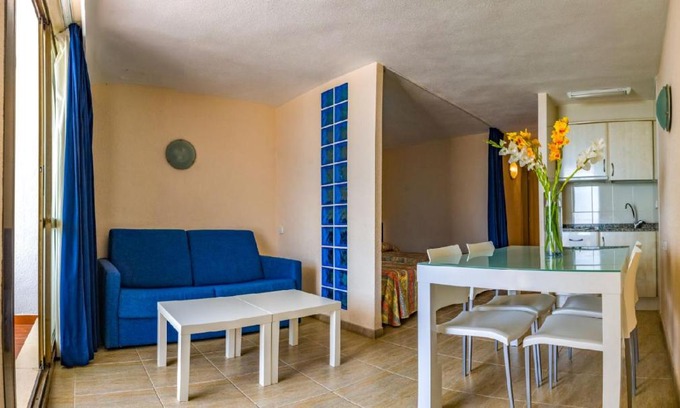 Alcossebre Apartment | Apartamentos Complejo Eurhostal