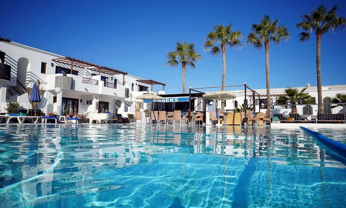Puerto del Carmen Apartment | Apartamentos Plaza Azul