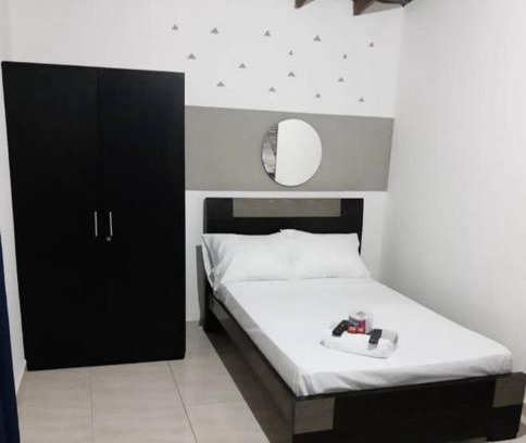 Envigado Apartment | APARTESTUDIO ALCALA ENVIGADO, CERCA A C.C VIVA .
