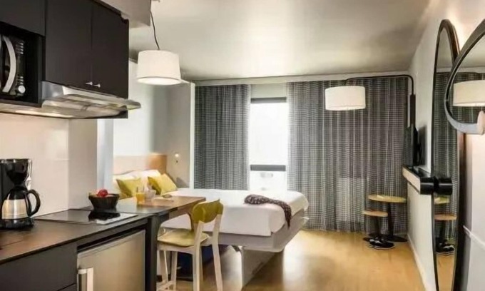 Petit-Colombes Apartment | Aparthotel Adagio access Colombes La Défense* - Studio 4 People
