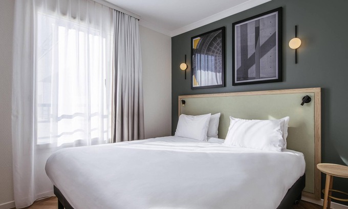 Combat Apartment | Aparthotel Adagio Paris Buttes Chaumont