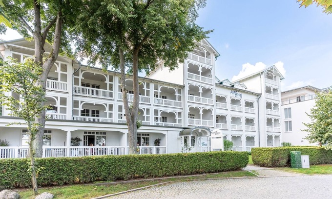 Binz Apartment | Aparthotel Binz apartment 8 with Baltic Sea view, balcony - Apartment 8