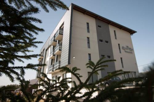 Babanovac Hotel | Aparthotel "Queen Zina"