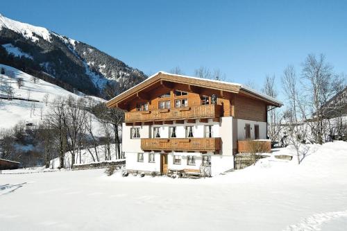 Fusch an der Grossglocknerstrasse Apartment | Apartment in Fusch near Grossglockner Road