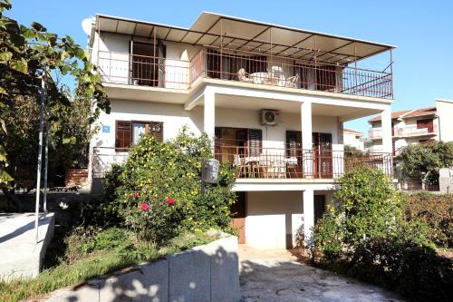 Seget Vranjica Apartment | Apartman Gilan