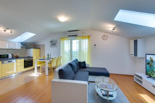 Sarsoni Apartment | Apartmani Admiral