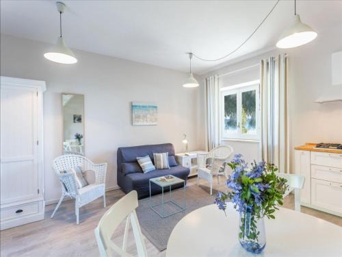 Santa Caterina Dello Ionio Marina House | Apartment in Calabria with Private Beach