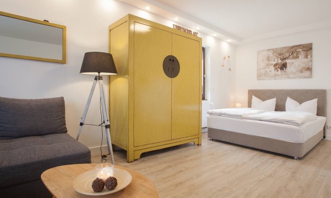 Zueschen Apartment | Apartment ∙ 1 bedroom ∙ 3 guests