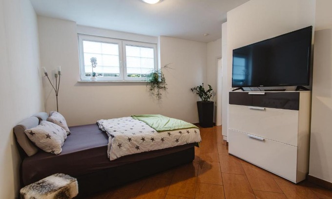 Ost Apartment | Apartment 1 Zimmer EG