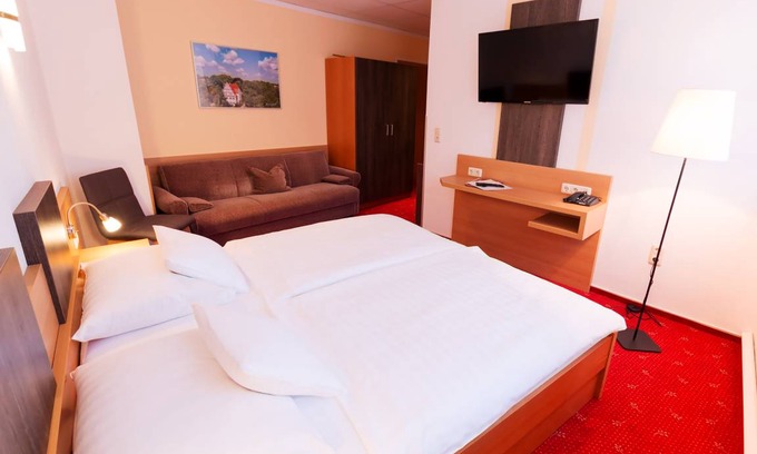 Altenburg Apartment | Apartment ∙ 3 guests