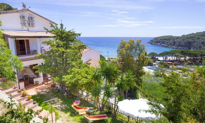 Fetovaia Apartment | Apartment 5 Fetovaia, just 300 meters from the beach with private parking space