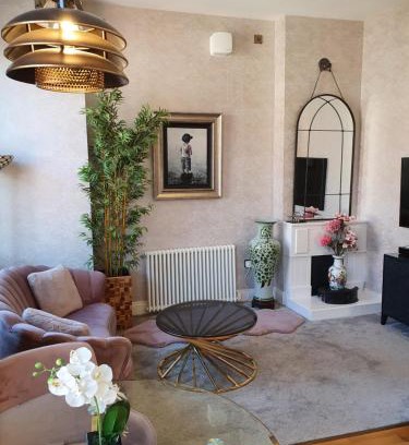 York Apartment | Apartment 6 Rowntree House