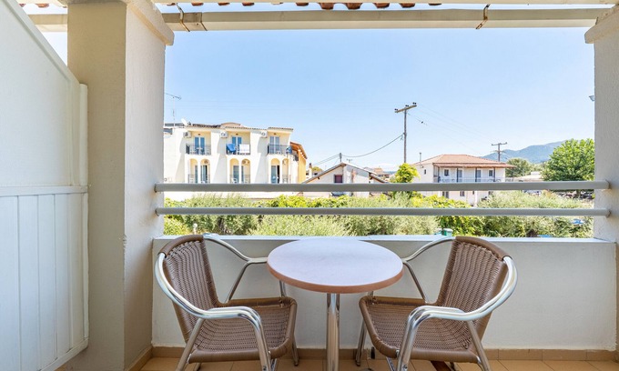 Roda Apartment | Apartment 'Alexandros Studios 9' with Shared Pool, Wi-Fi and Air Conditioning