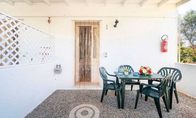 Otranto Apartment | Apartment 'Alimini - 2' with Private Terrace, Wi-Fi and Air Conditioning