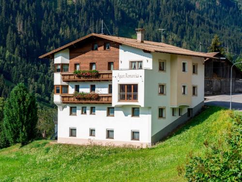 Kappl Apartment | Apartment Apart Romantica-2 by Interhome