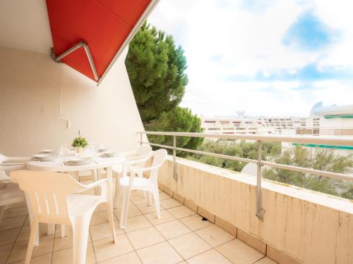 Le Couchant Apartment | Apartment Aurore-3 by Interhome